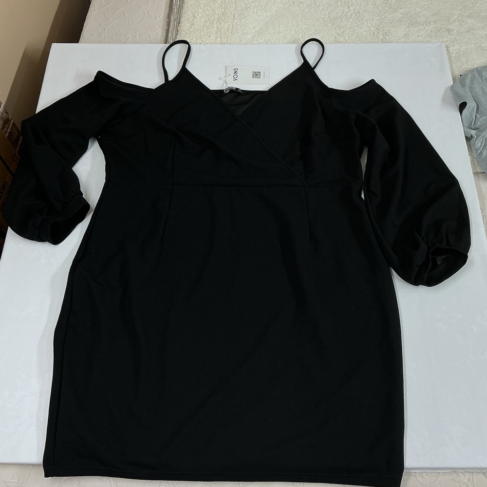 YOINS Black Cold Shoulder Long Sleeve Dress - Picture 2 of 5